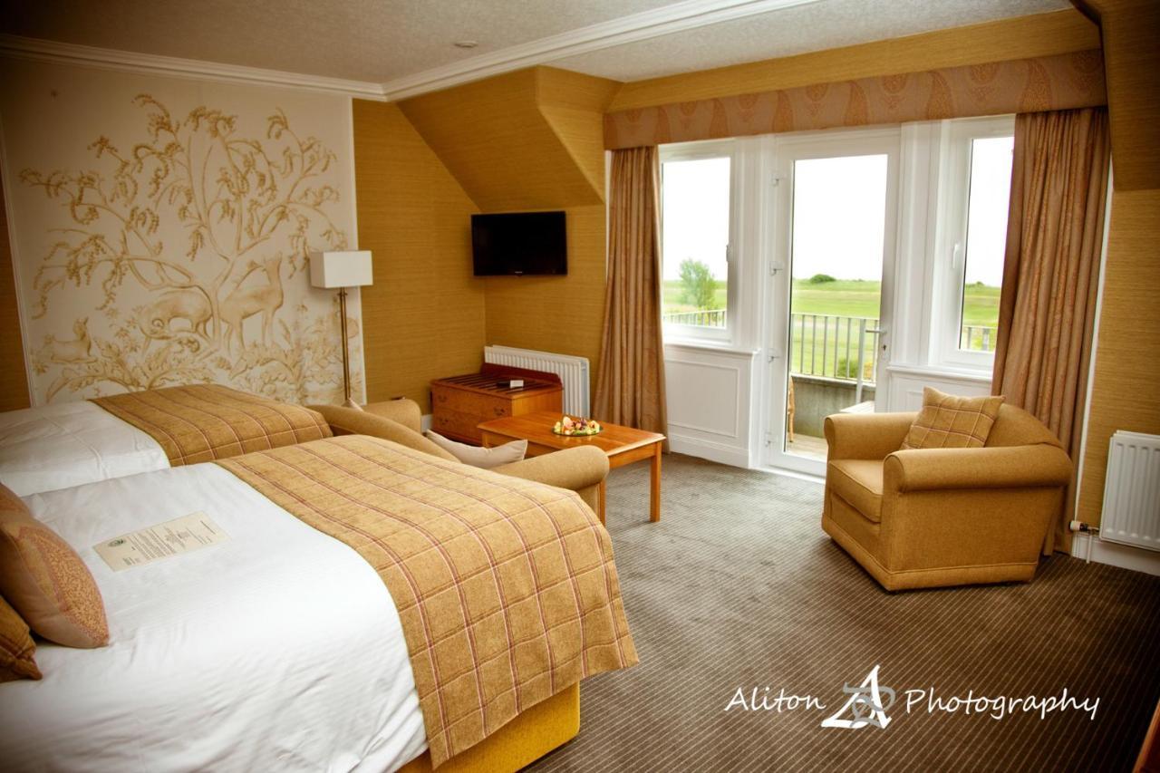 Old Manor Hotel Lundin Links Extérieur photo