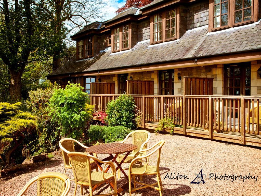 Old Manor Hotel Lundin Links Extérieur photo